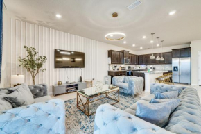 15 Mi to Disney Davenport Home with Pool and Hot Tub